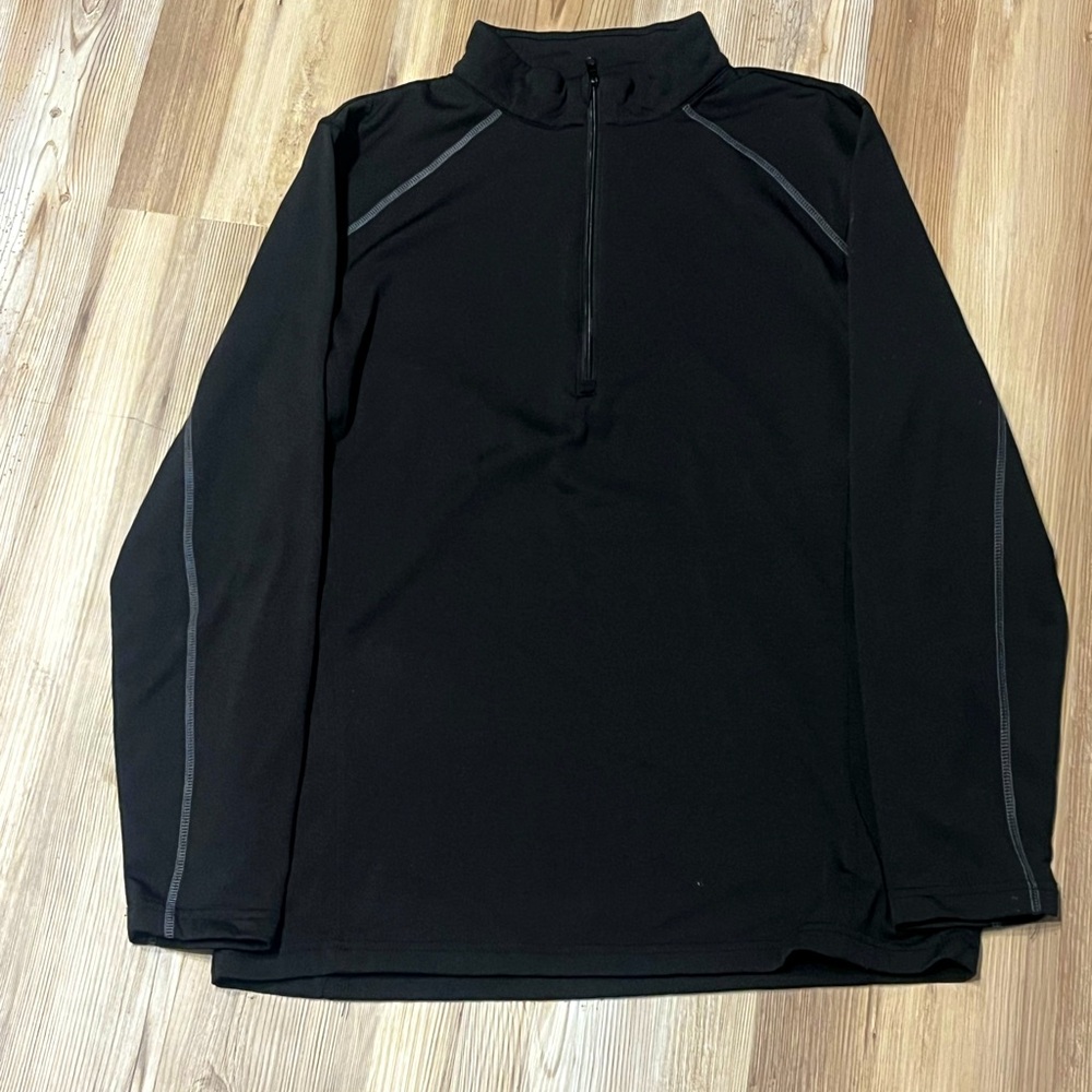 Light weight zip up